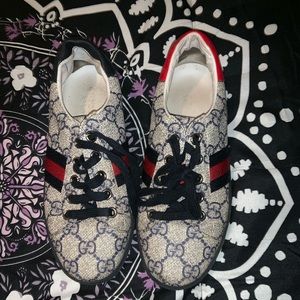 Kids Gucci shoes